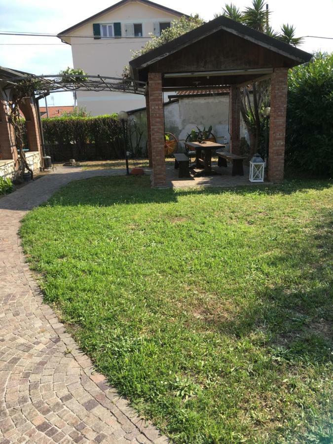Casa Degli Zii Appartamento Letizia Luni المظهر الخارجي الصورة